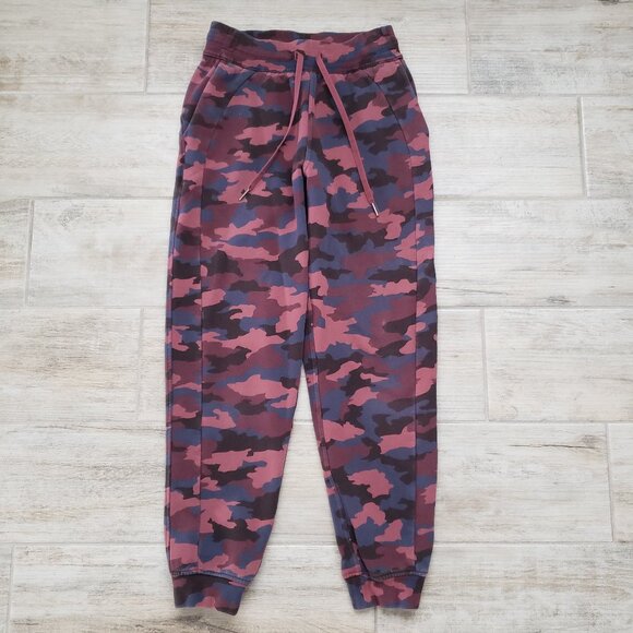 Lululemon Scuba HR Jogger Women's Heritage 365 Camo Yoga Gym Activewear Size 4 - Picture 1 of 7